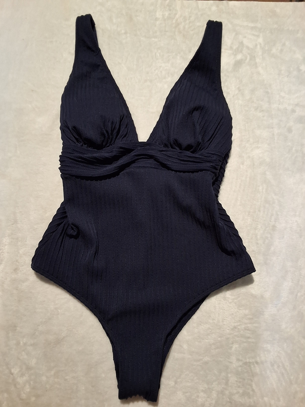 Cupshe Navy Ribbed V-Neck One-Piece Swimsuit